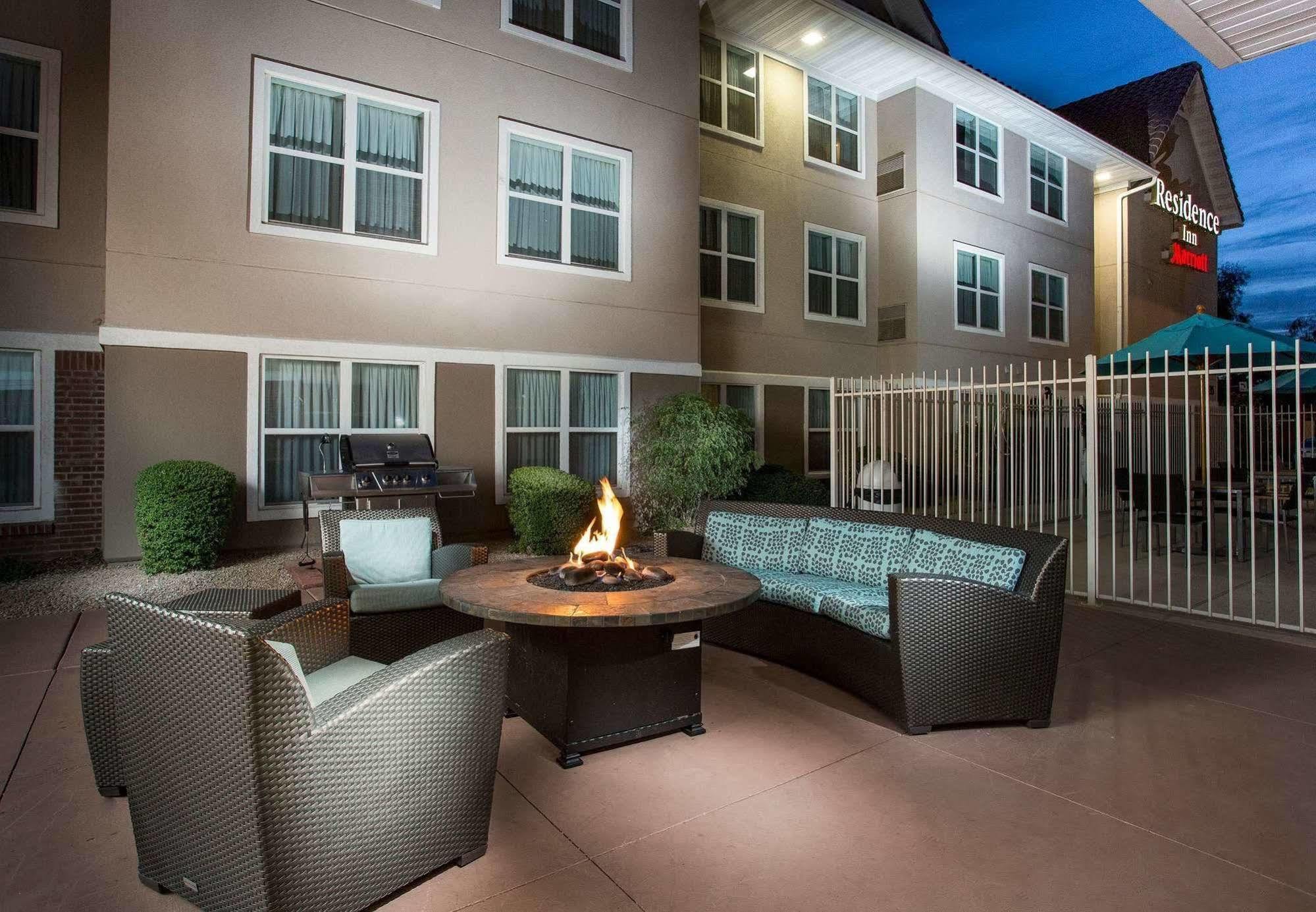 Residence Inn Phoenix Glendale/ Peoria Exterior foto